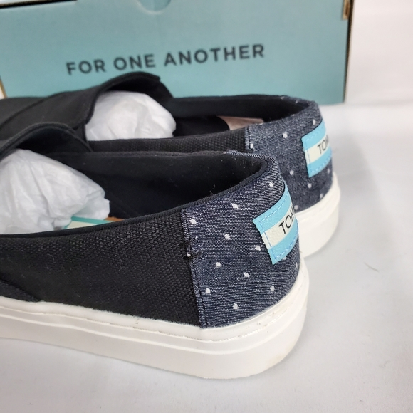 NWT Toms Women's Luca Size 9 Black Slip-on shoe - Picture 9 of 16